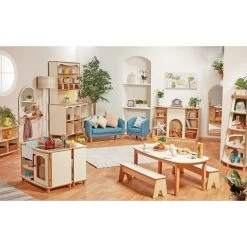 Home From Home - Boston Kitchen -Toy Room S1190996 1